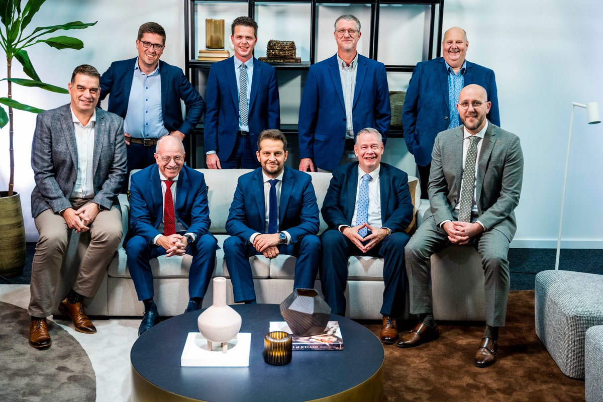 De lijst is vastgesteld! Wij kiezen voor ervaring en continuïteit. Onze top 8 heeft samen ruim 100 jaar politieke ervaring.  #GR2022