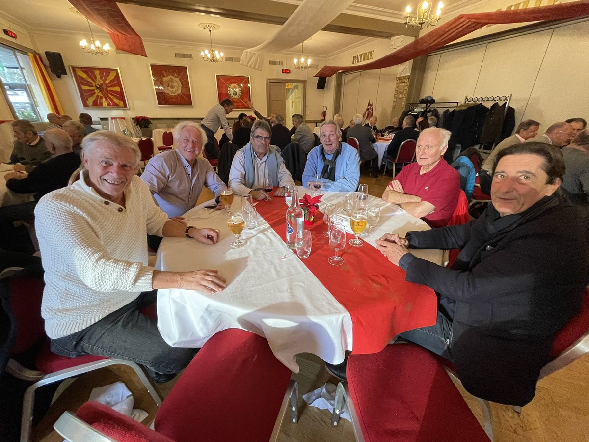 fourteengarnet tweet media