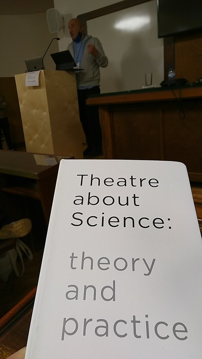 Para celebrar el 15 aniversario de nuestra compañía #TeatroParaArmar, qué mejor que participar en un congreso de Teatro sobre Ciencia en Coimbra... 🎂🎂🎂