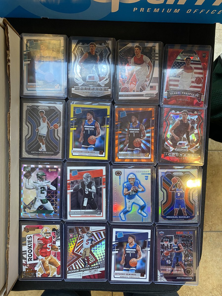 VPECards's tweet image. 👀 any interest? For sale! Taking offers but have them priced out. Add $1 PWE or $4 BMWT

@HobbyConnector
@Hobby_Connect
@sports_sell