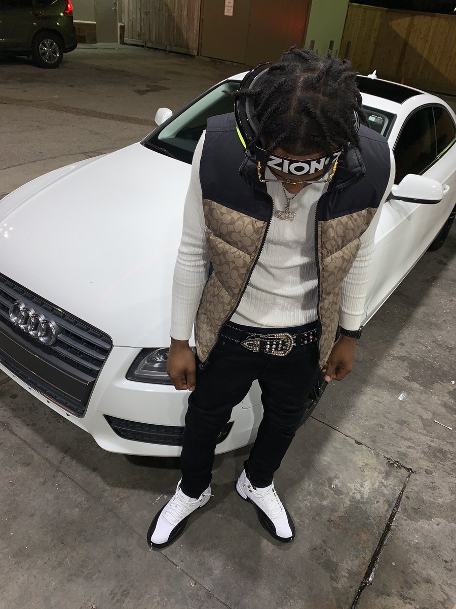 1princeM's tweet photo. Drip check 😮‍💨✔️I’m the best 🥱🕷 https://t.co/ueRZ6dBHe6