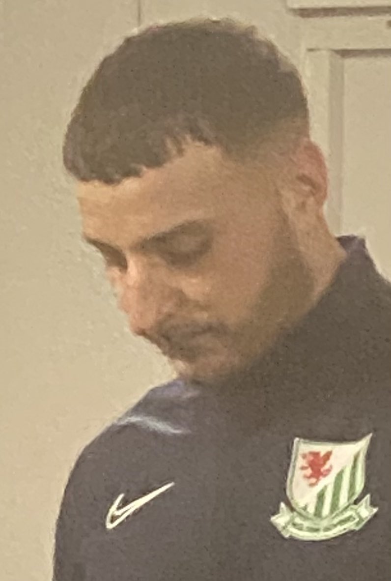 Alex Wych Fan Page tweet media