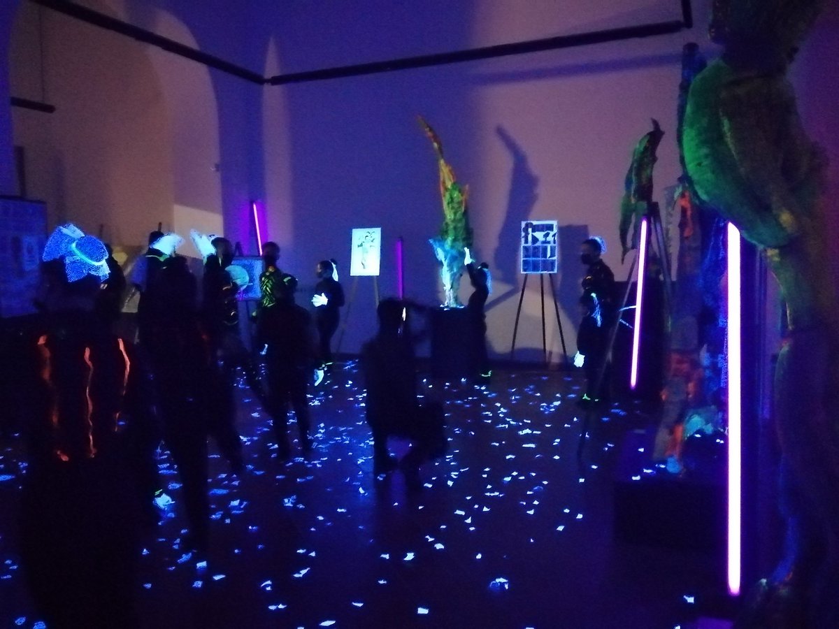 Al <a href="/Museo_Eboli/">MuseoArcheologicoNazionaleEboli</a> siamo in modalità #danza💃 tra le suggestive sculture del Maestro Pasquale Ciao.
Prove per la performance di danza contemporanea😊
#bambinifelici #museifelici  #artistifelici❤️
@DRMuseiCampania <a href="/museitaliani/">museitaliani</a> <a href="/MiC_Italia/">Ministero della Cultura</a> @CittadinidiTwtt