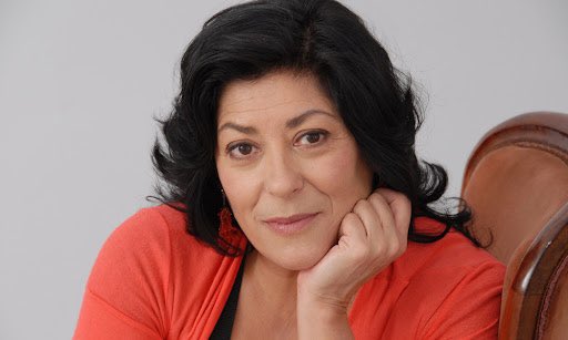 IC_Stockholm's tweet photo. Hoy ha fallecido la escritora española Almudena Grandes. Día tristísimo para el @InstCervantes, para las letras en español y para la cultura en general. Una autora fundamental y un talento irremplazable, con un destacado número de fieles lectores en Suecia. DEP https://t.co/q4IkFUq1Zv