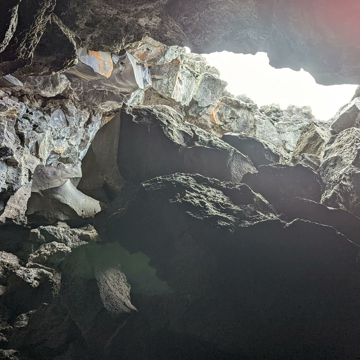 GlobeTrkinc's tweet photo. #CratersoftheMoon was so amazing! Highly recommend taking the time to stop in and take in this breathtaking scenery. So unique out in the middle of Idaho! #nationalparks #Lavafields @NatlParkService https://t.co/ZnIjE8RIBy
