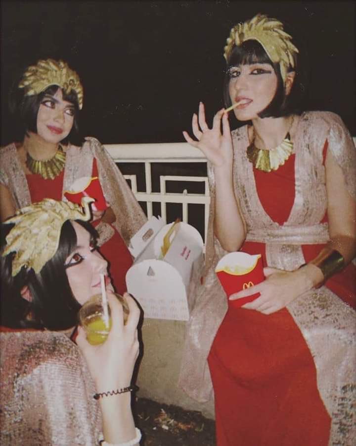 bgd my fav genre is the backstage of Egyptian parades: