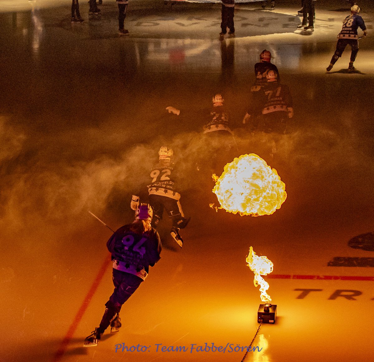 𝗧𝗶𝗹𝗹𝘀𝗮𝗺𝗺𝗮𝗻𝘀 𝘃𝗮𝗿 𝘃𝗶 𝗶𝗱𝗮𝗴 𝟳𝟬𝟭 — näst bästa publiksiffran på damsidan i klubbens historia 💙🤍

TACK! 🙏 

#VLBK #Lidköping