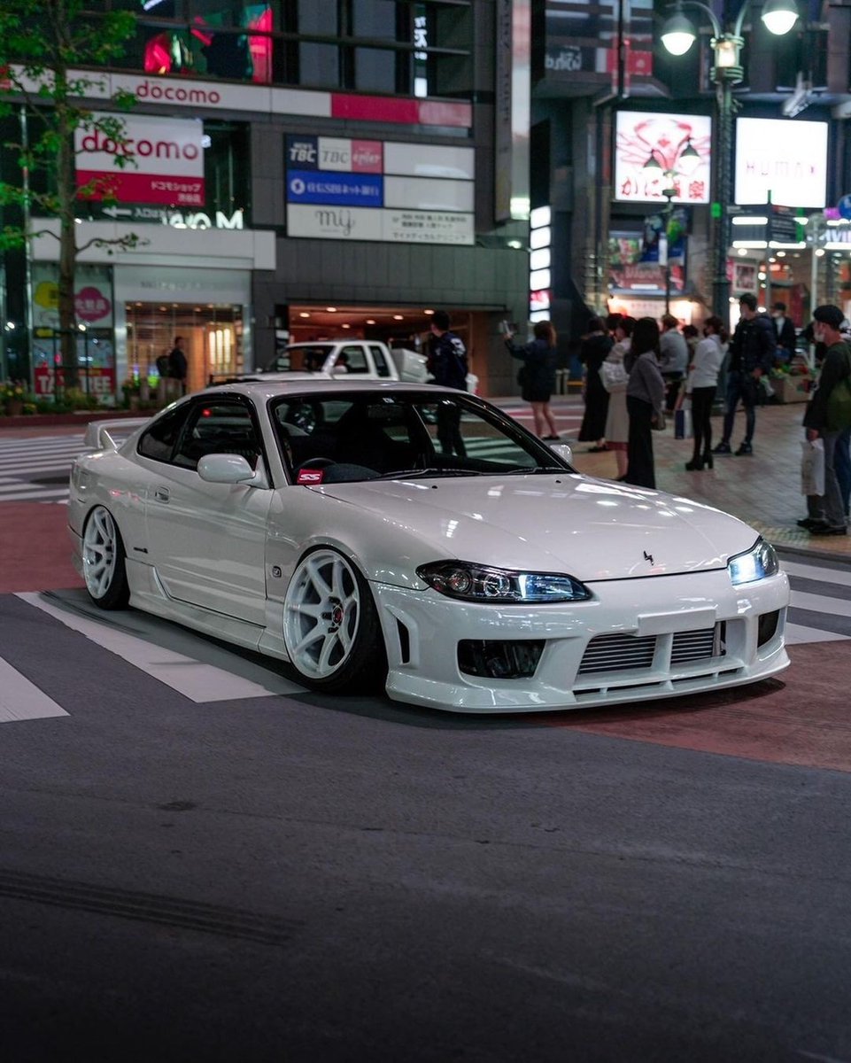 240sxlovers's tweet photo. Here are some really nice 240s. Follow on Instagram for more.
https://t.co/AwuGsZNxiI

#240sx #schassis #nissan #jdm https://t.co/x6WDg5ykwV