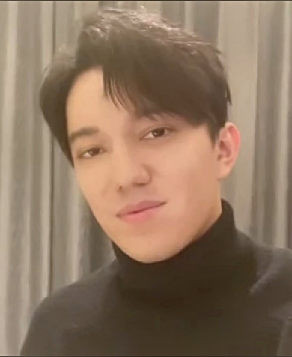 772Vanya's tweet photo. 😍😍😍❤️❤️❤️😍😍😍❤️❤️❤️
@dimash_official #DimashQudaibergen #FlyAwaу #BeWithMe #Stranger https://t.co/q0Q8k4zyi6
