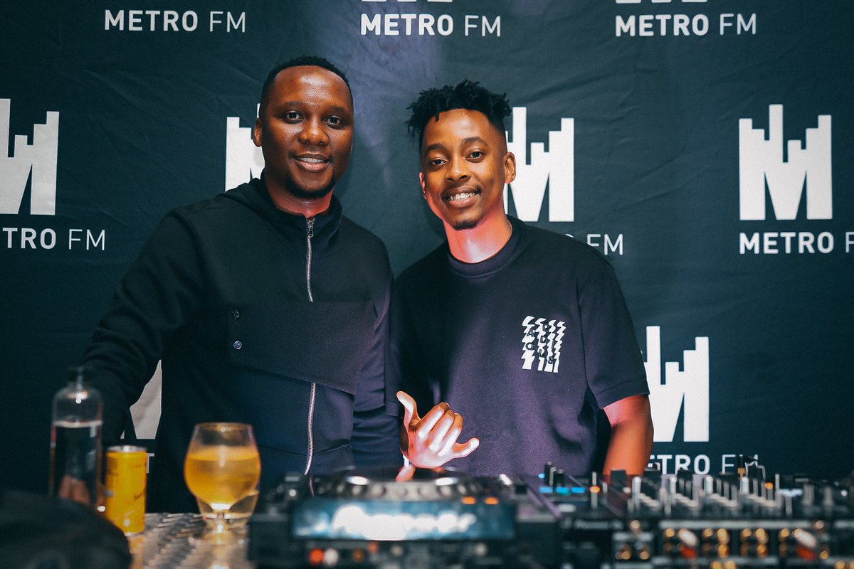METROFMSA's tweet photo. #METROFMSummerlife at The Capital in Mbombela @moflavadj @mas_musiq @cliff_masinga https://t.co/eIgclFUZY4