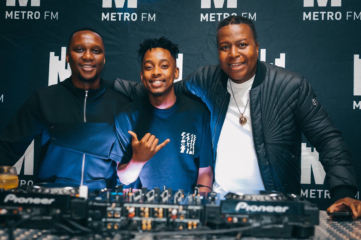 METROFMSA's tweet photo. #METROFMSummerlife at The Capital in Mbombela @moflavadj @mas_musiq @cliff_masinga https://t.co/eIgclFUZY4