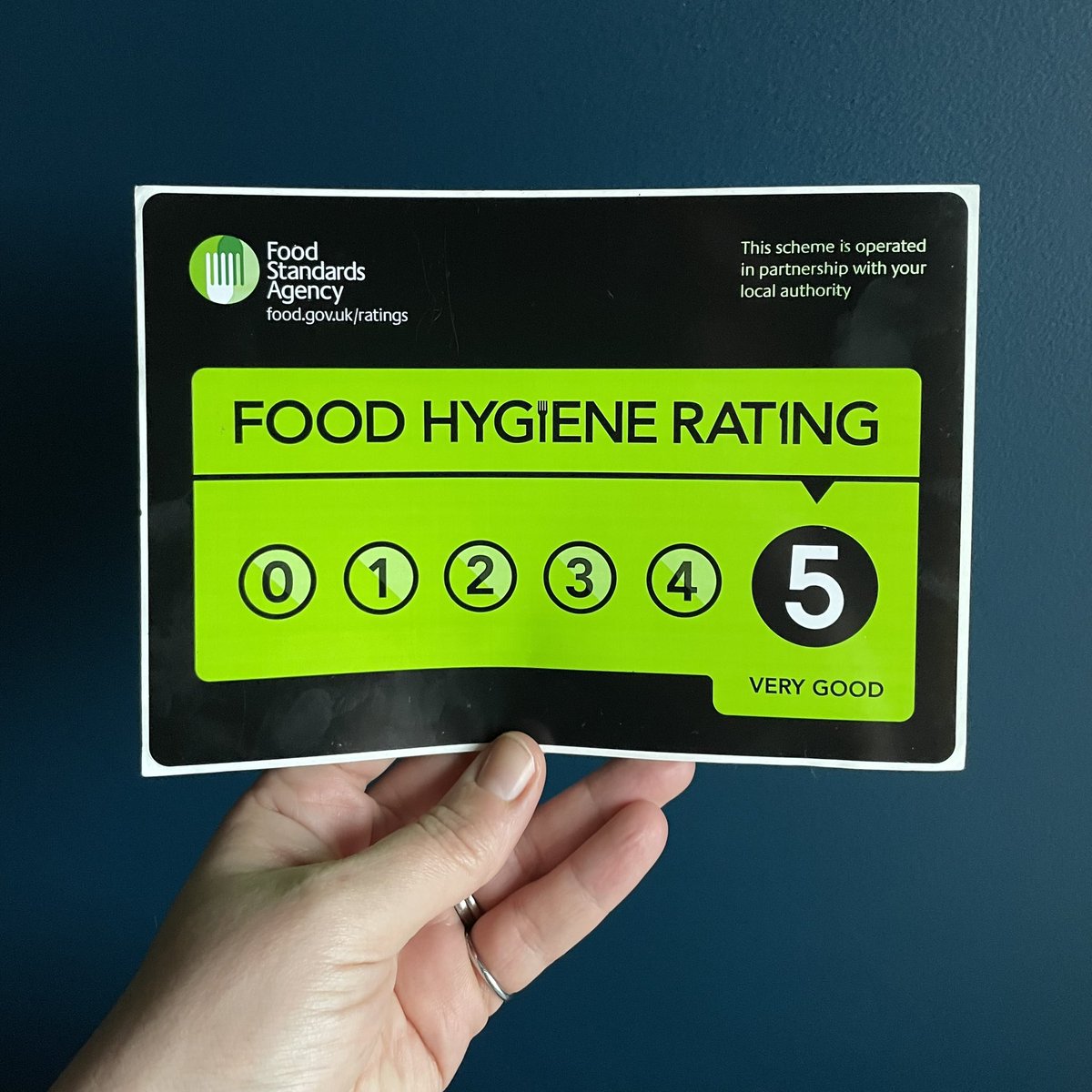 ⭐️ FIVE ⭐️ So, this happened yesterday!

It was a big day at Pemberley HQ as my kitchen had its inspection…&amp; PASSED with flying colours AGAIN 🎉

Your cakes &amp; bakes are not only handcrafted with love, using the finest ingredients but they’re made in a kitchen that’s safe too! 👩🏻‍🍳