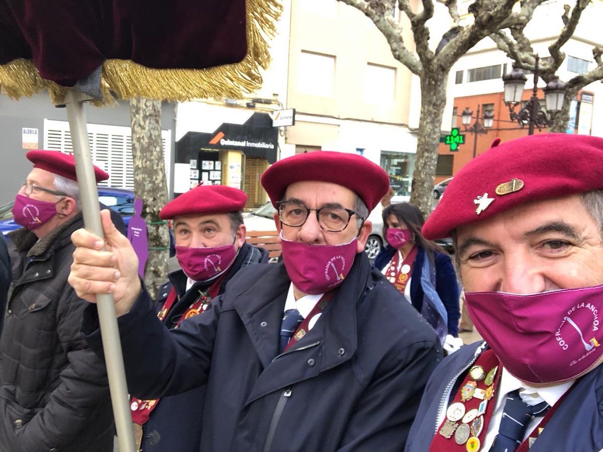 Hoy sábado 27, la cofradía de la anchoa de Cantabria asiste al I Capítulo de la Cofradía de los Cocidos con sede en Torrelavega. Felicitamos a esta nueva cofradía y le deseamos mucho éxito. #CofradíaDeLaanchoa #cantabriainfinita #cantabriamasxdescubrir