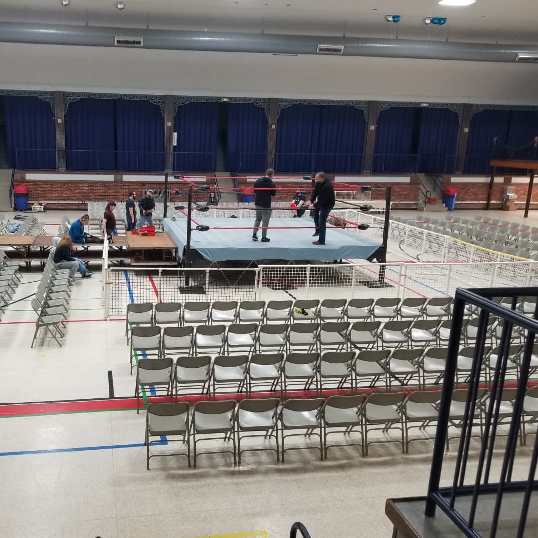 We up in here.

<a href="/CCWrestling573/">#CCWKnockoutNovember</a> presents Thanksgiving Throwdown tonight at 7 PM at the Arena Buiding.

Drop whatever you're doing cause it's not important and come watch the masters at work.