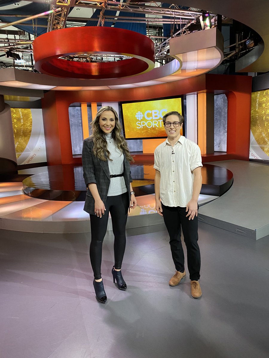 So fun to be the rookie again!!🤓⁦@AndiPetrillo⁩ showing me ropes. @cbcsports ⁦@CBCOlympics⁩