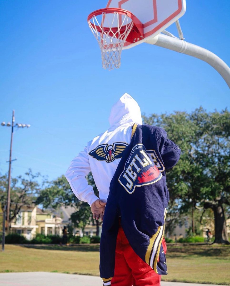 CurrenSy_Spitta's tweet photo. Jet Life X New Orleans Pelican Capsule Collection available online Now 

https://t.co/CtIETHI252 https://t.co/jLZAbCakc9