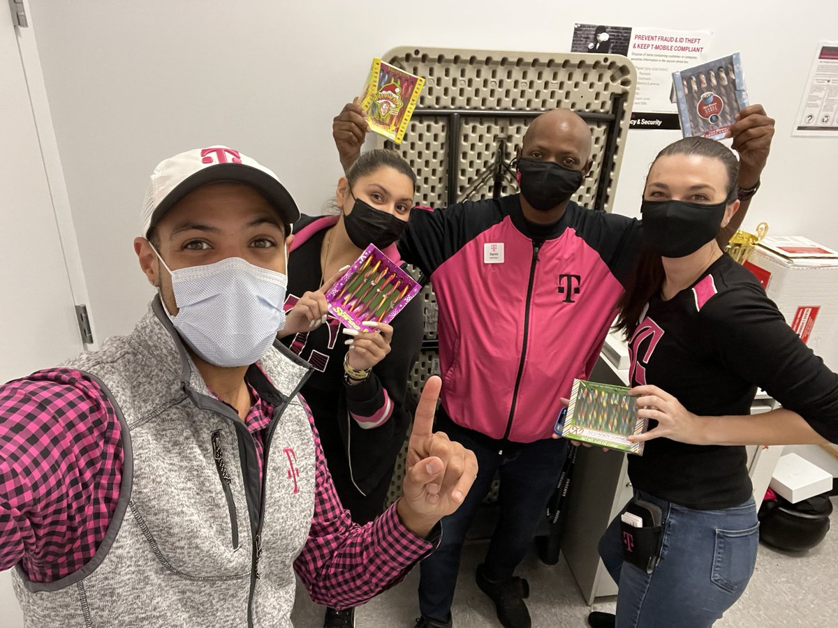 Alex Carson tweet media