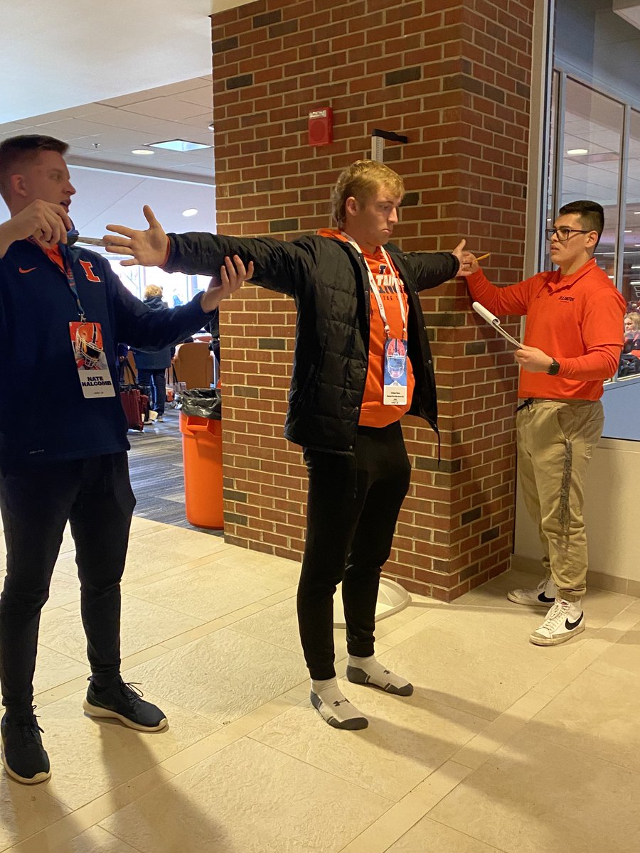 Eric Pierce (@eric_ericpierce) on Twitter photo Great to be <a href="/IlliniFootball/">Illinois Football</a> on a recruiting trip with <a href="/GrahamPierce14/">Graham Pierce</a> <a href="/HitterFootball/">Hitter Football</a> <a href="/coachPatRyan/">Pat Ryan</a> Great to be <a href="/IlliniFootball/">Illinois Football</a> on a recruiting trip with <a href="/GrahamPierce14/">Graham Pierce</a> <a href="/HitterFootball/">Hitter Football</a> <a href="/coachPatRyan/">Pat Ryan</a>