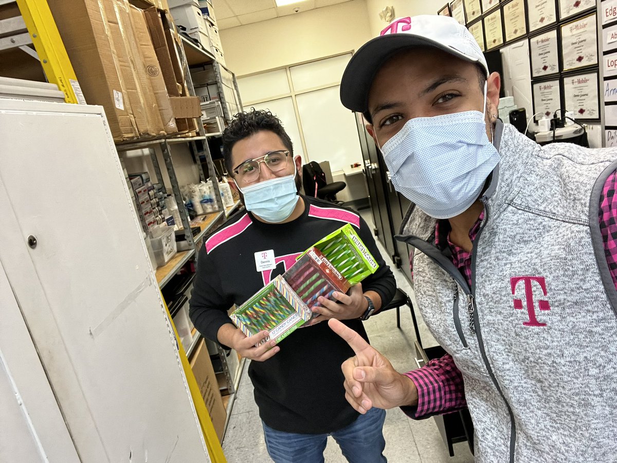 Alex Carson tweet media