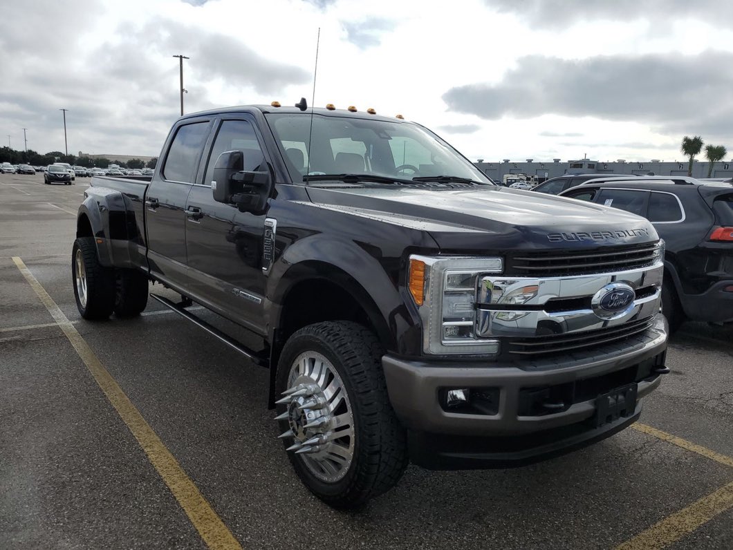 StettP's tweet photo. Who needs an #f350 #superduty #powerstroke #diesel #truck #dually with #americanforce in their life? We accept #cryptocurrency #crypto #shibainu #SHIB #ShibToken #btcand traditional financing. @Shibtoken @ShytoshiKusama $SHIB https://t.co/LIIWnt25ec