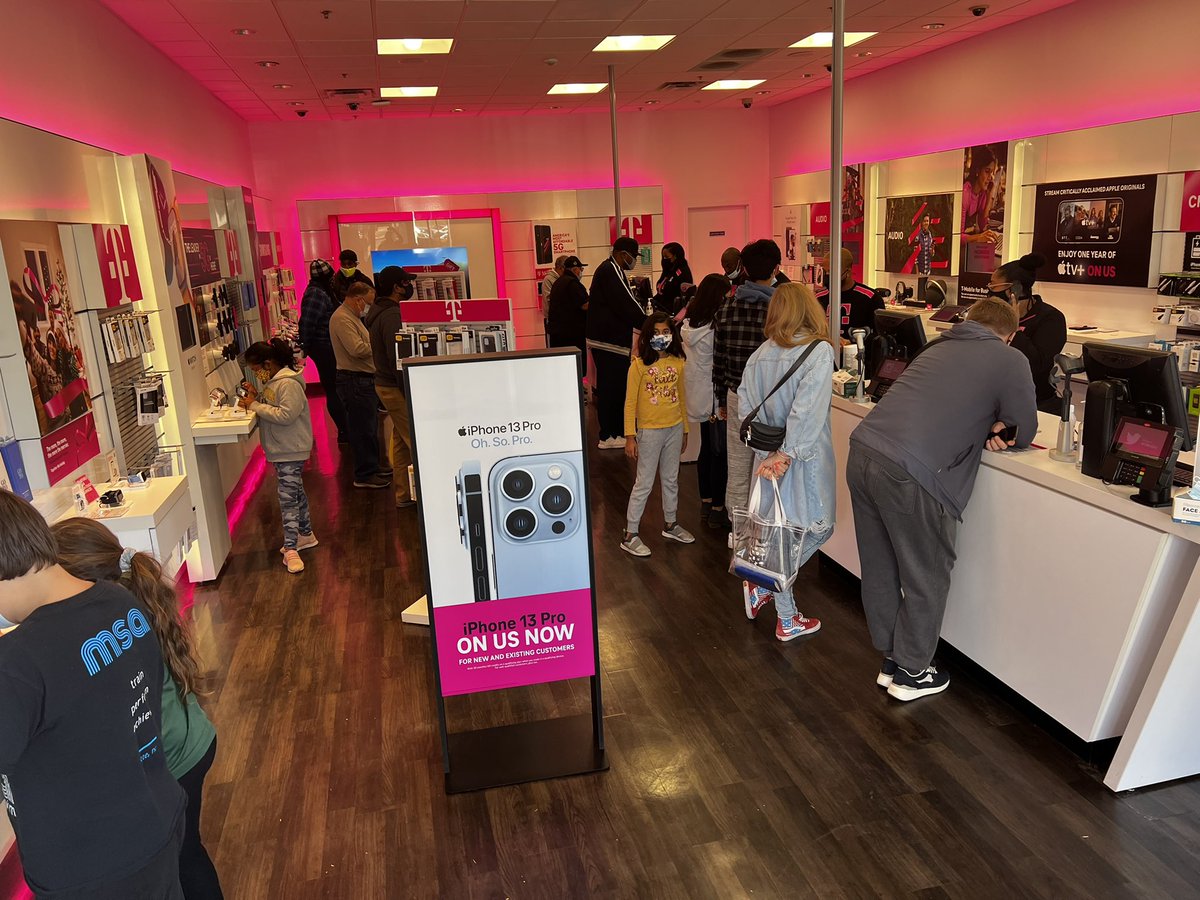 Alex Carson tweet media