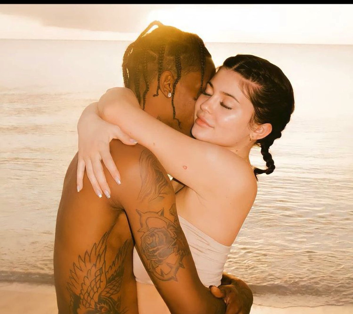 MadeInLuxurys's tweet photo. Miss them❤️

#KylieJenner #TravisScott https://t.co/JZwFZ6h6ub