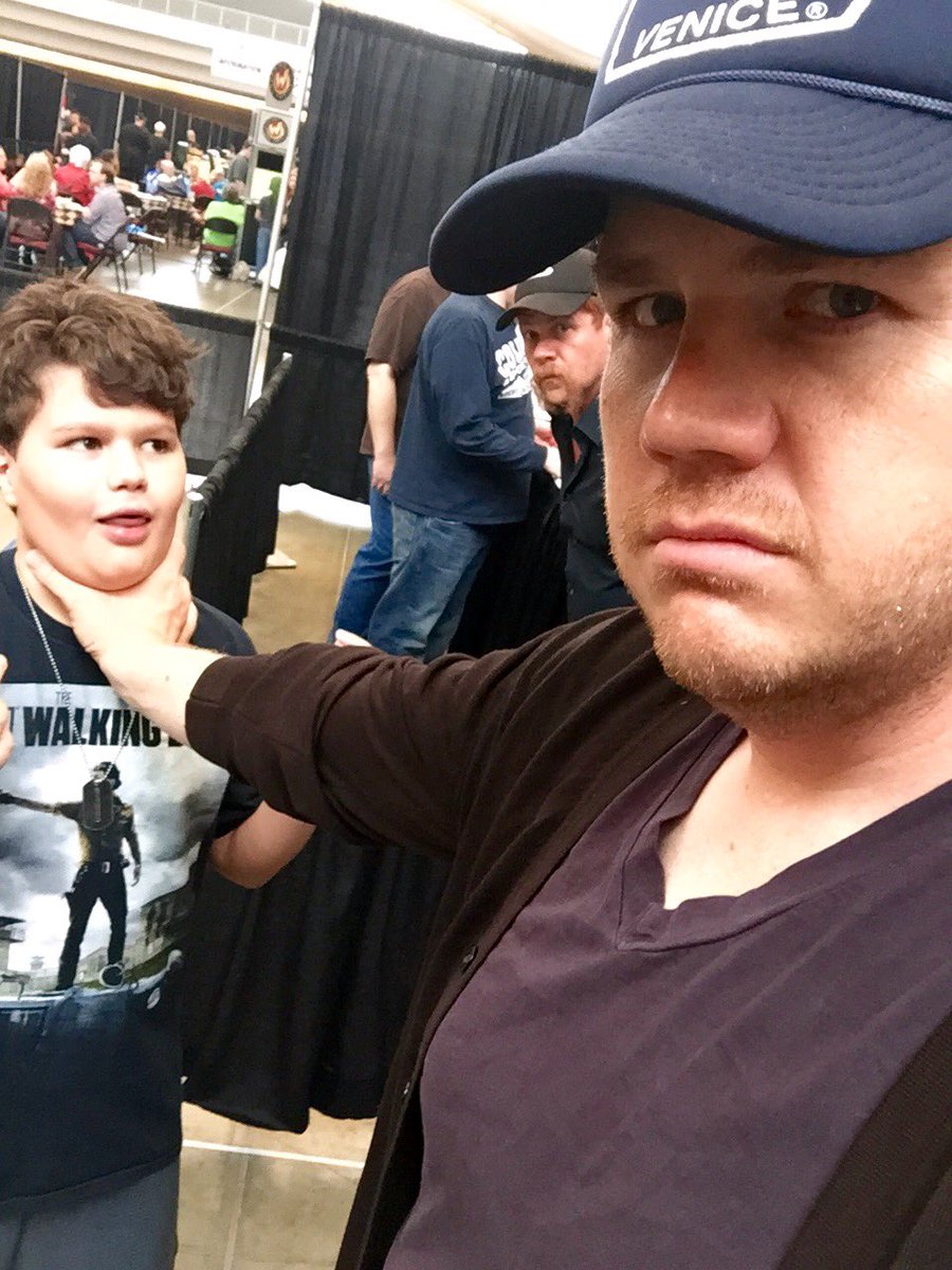 TrishTWDReedus's tweet photo. @Cudlitz While you might remember my son as that sweet young child from a few years back but is now a 6 ft 4 football player who takes no prisoners! This mama is so proud and can't wait for you to meet the fine young man that he's become.☺️💪🏽👊🏽 https://t.co/qs9iX9f2OC