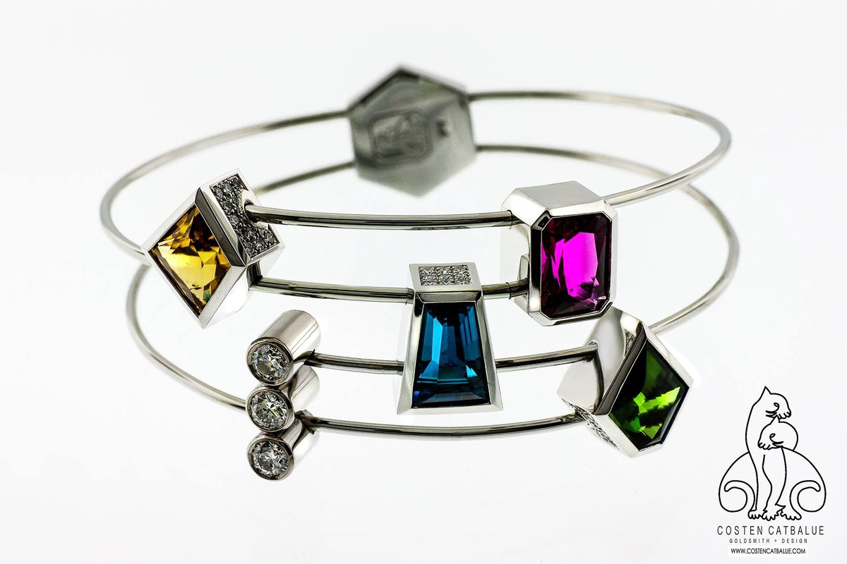 CostenCatbalue's tweet photo. Throwback to Andrew's “Symphony of Colour” 2016 AGTA Spectrum Awards win - this magnificent flexfit bracelet took honours in the Evening Wear Category for Best Use of Platinum and Colour. It is the inspiration for our new collection that is in the works...stay tuned! https://t.co/c4vdebtdMw