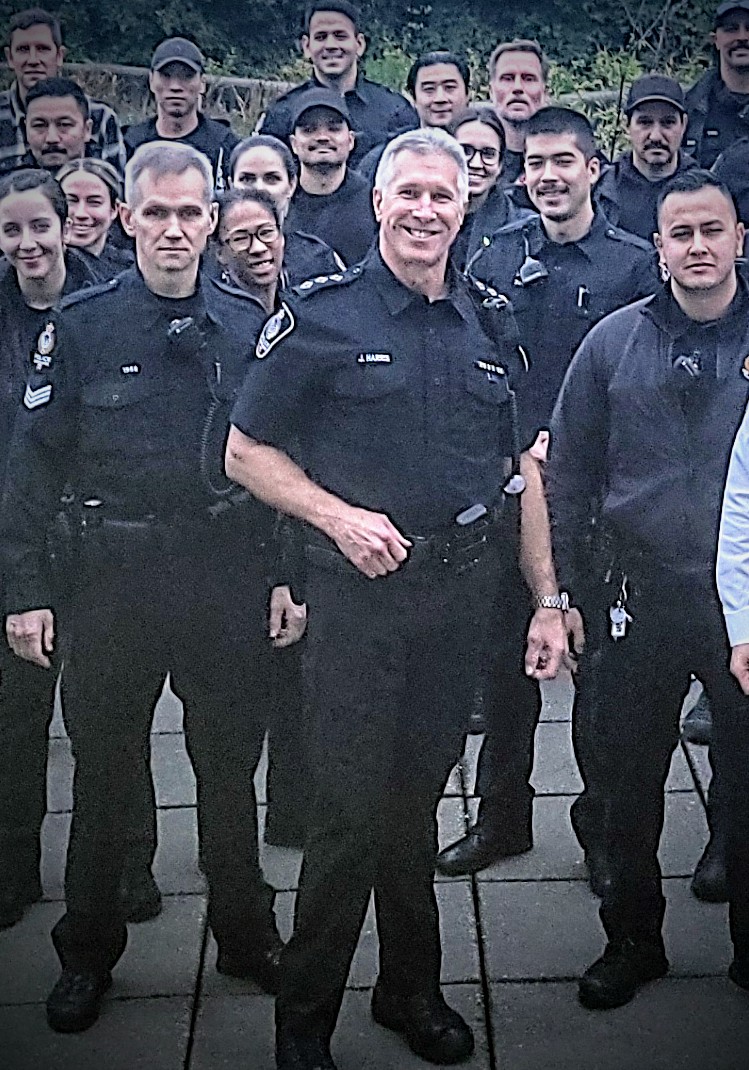 DeputyChow's tweet photo. Insp. Jeff Harris hangs up his uniform after 35+ yrs of shiftwork &amp; mostly operational policing. Still the same great guy after all this time #Respect #Service #WellEarned https://t.co/i7WnxcSmfn