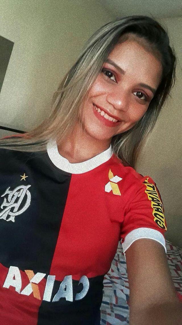 DiellyRodrigu12's tweet photo. ❤♥

#Flamengo #finallibertadores #Anitta https://t.co/TDjJAQUcGC