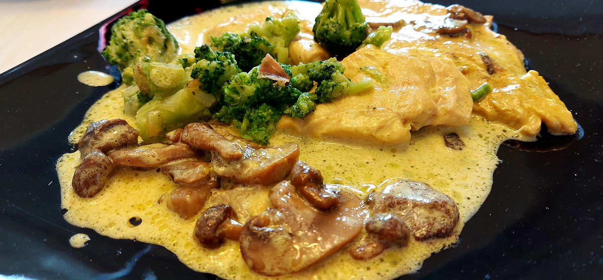 comocomodiadia's tweet photo. #pechugas al #curry con su #guarnicion... #comocomodiadia https://t.co/gEavnR3tB7