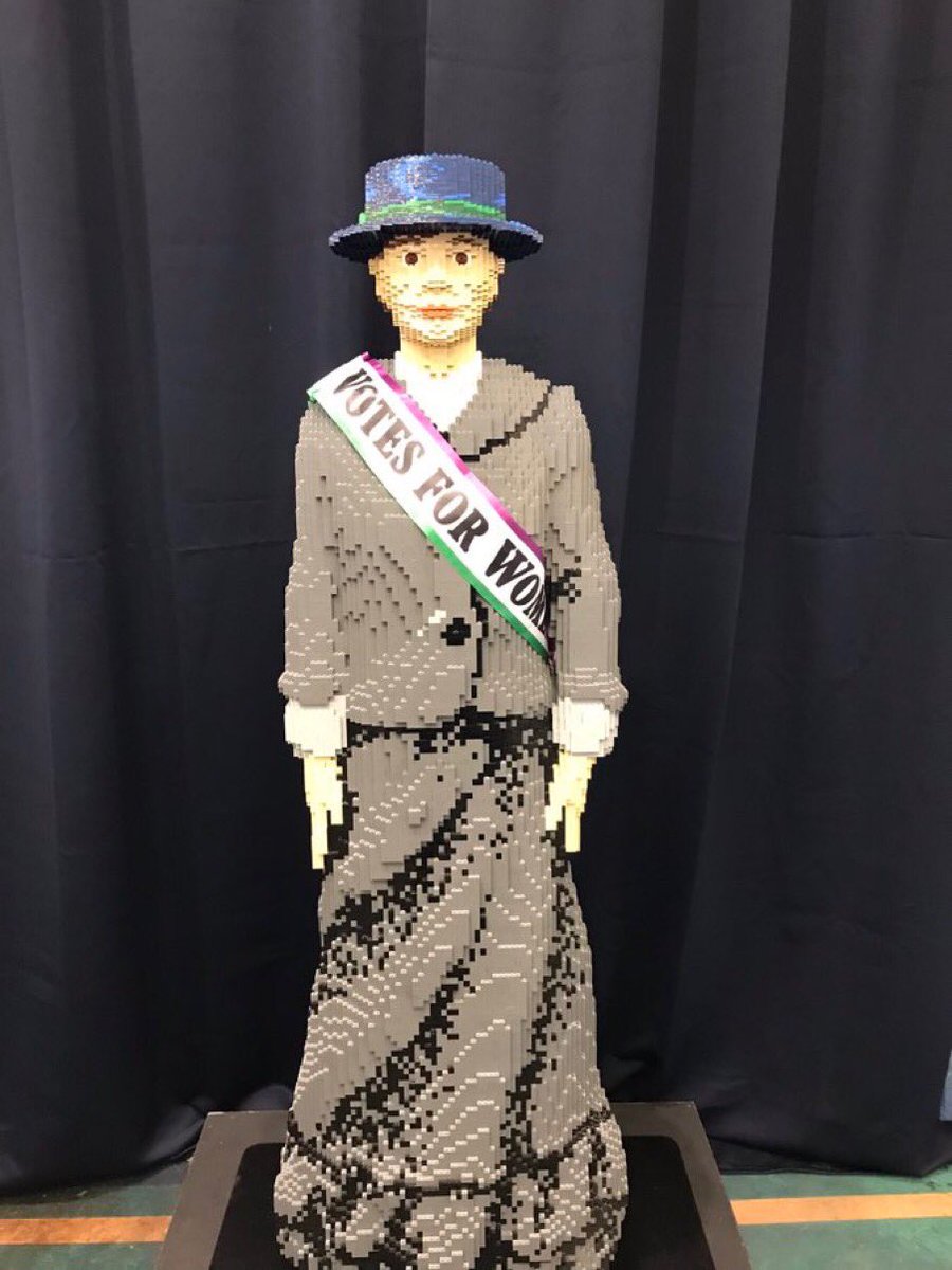JennyGodfrey19's tweet photo. And here is the amazing LEGO statue, Hope.

She’s @StagSevenoaks until 15 December. If you get a chance visit and have a selfie tagging #StandWithHope @StagSevenoaks @JennyGodfrey19 

@Books2Cover @penswordbooks @CommunityAd @mappingsuffrage @kent_archives https://t.co/serzuFIUMD