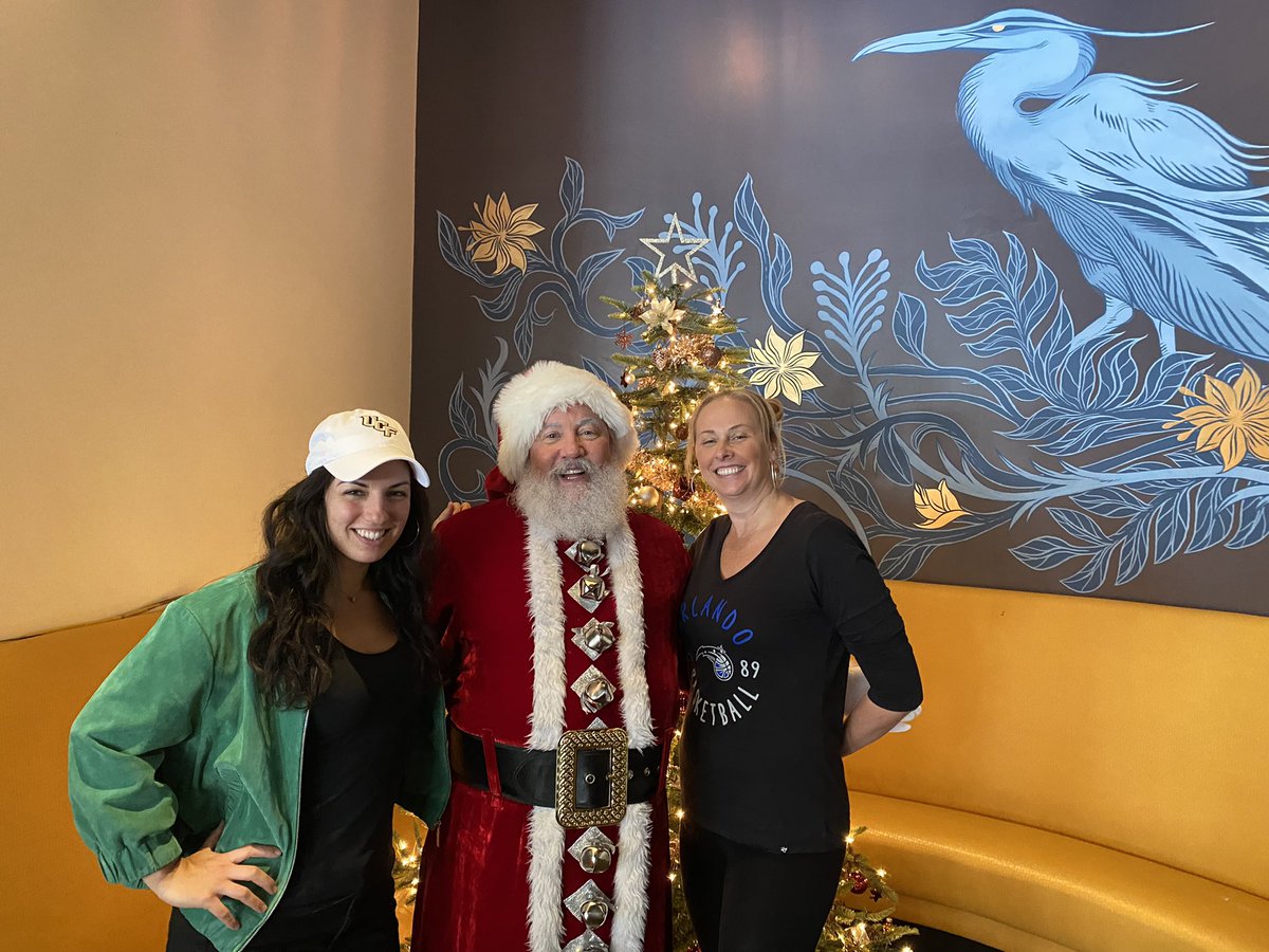 DespinaBarton's tweet photo. .@DWNTWN_ORLANDO and @citydistrictorl are magical places…always finding reasons to celebrate culture &amp; support our small businesses! Thanks @DoreenO for being my Saturday exploring partner ♥️. #BrunchWithSanta at Artisan’s Table and @FusionFestOrl 👏🏼👏🏼 @OrangeCoFL @UCFKnights https://t.co/7bSVPiT73c