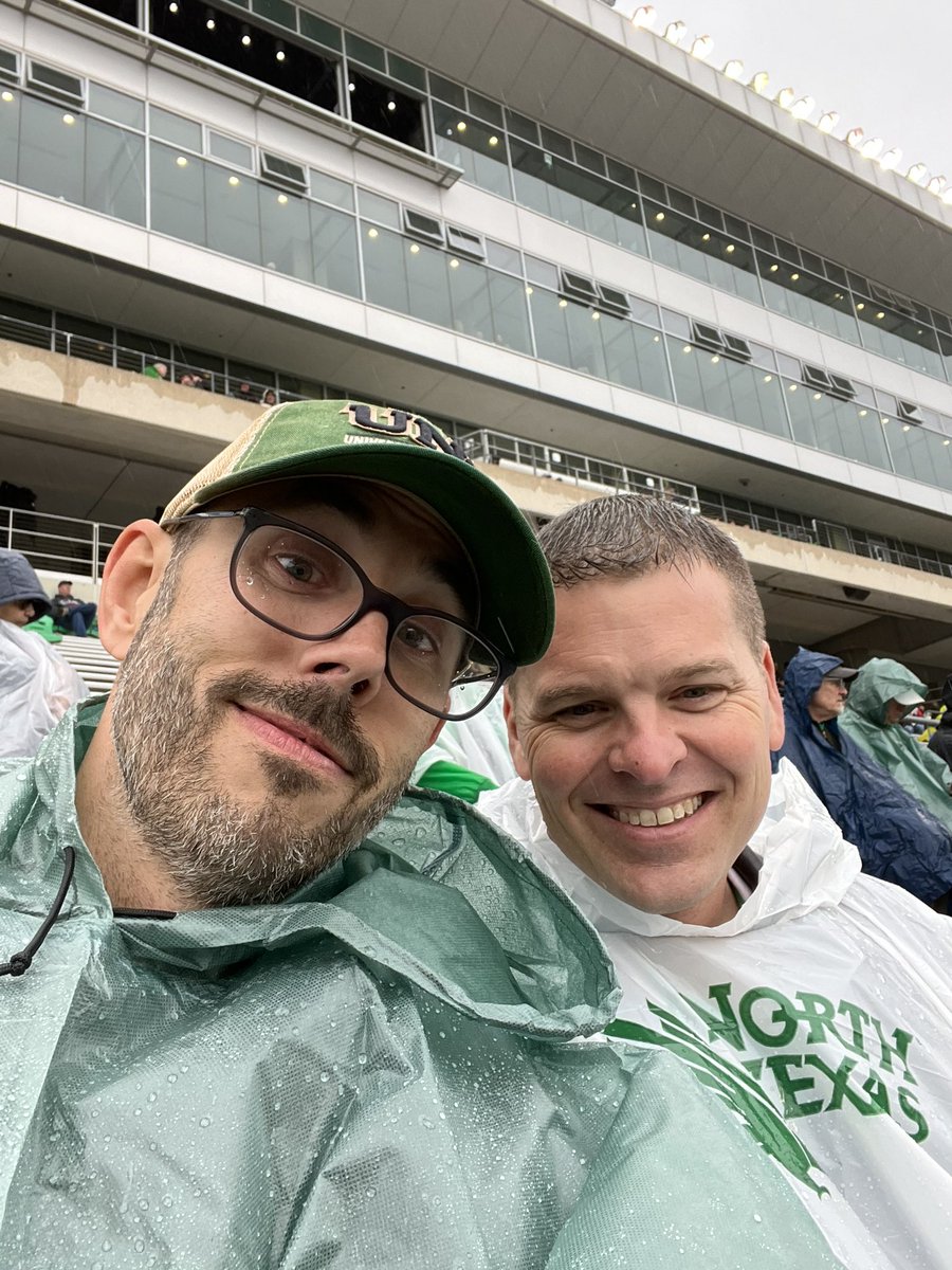 HotSteveOpinion's tweet photo. UNT Kappa Sigma Alums #GMG https://t.co/wmBmyETNiJ