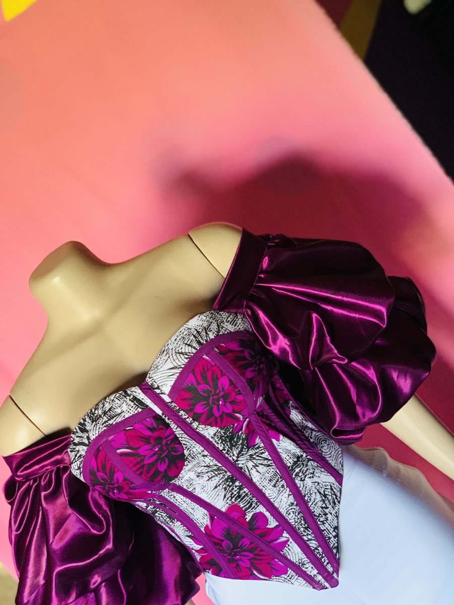 dam_____dam's tweet image. Stop scrolling my love.🥺
Take a look at this thing i made.😌🔥🥵❤️

🦋STYLED_BY_DAMDAM🦋
#ComboDeal#Ankaragoodness#Magenta.