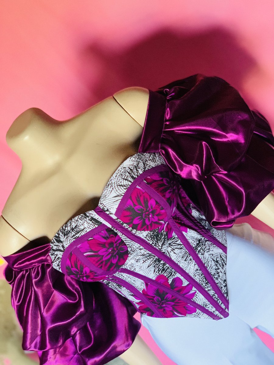 dam_____dam's tweet image. Stop scrolling my love.🥺
Take a look at this thing i made.😌🔥🥵❤️

🦋STYLED_BY_DAMDAM🦋
#ComboDeal#Ankaragoodness#Magenta.