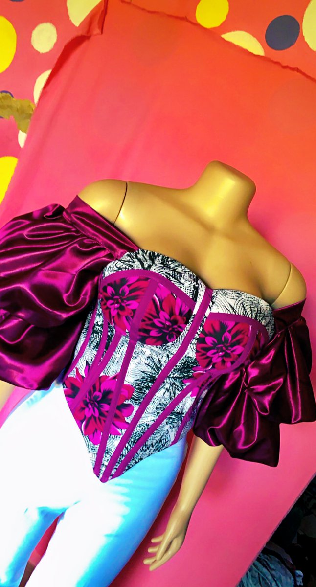 dam_____dam's tweet image. Stop scrolling my love.🥺
Take a look at this thing i made.😌🔥🥵❤️

🦋STYLED_BY_DAMDAM🦋
#ComboDeal#Ankaragoodness#Magenta.