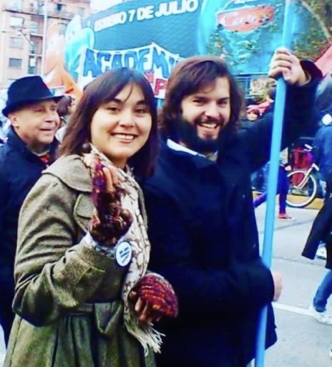 montsemartorell's tweet photo. El futuro presidente @gabrielboric con la futura ministra de salud @izkia. Seguimos y será hermoso. https://t.co/1dLRwwcFtH