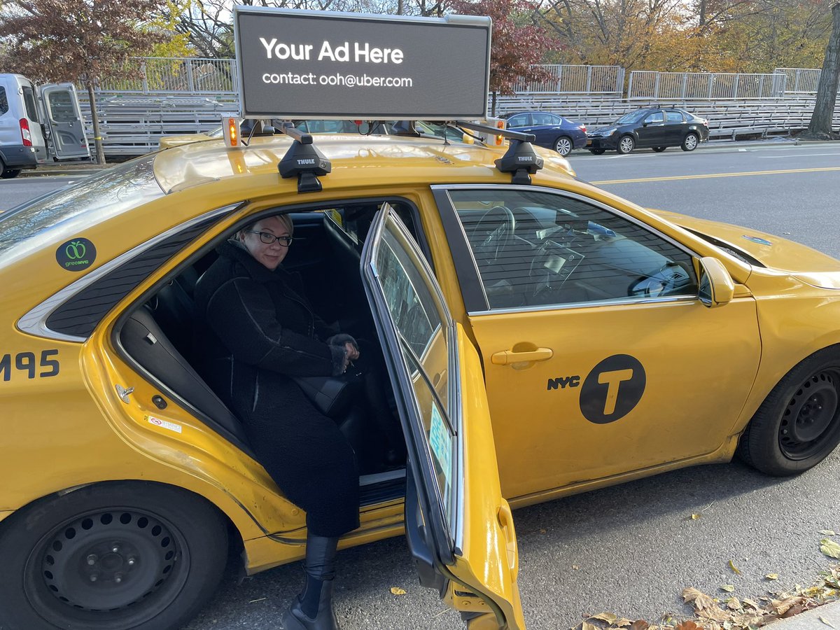 MickBrunetti1's tweet photo. #WhenInNYC🚕🇺🇸 https://t.co/dPcJOKZVUw