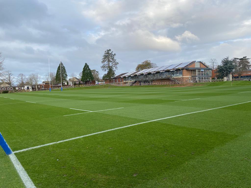 millfieldg_g's tweet photo. A mountain of leaves collected over the last week or so, thankless task by the gardeners, top work @turfisup &amp; team👏Immaculate rugby surfaces for this weekends fixtures, fantastic work by @Punchard82 and the team  👌@MillfieldRugby @MillfieldSport @MM_Seed  @TurfBusiness https://t.co/5HPSX9CJp4