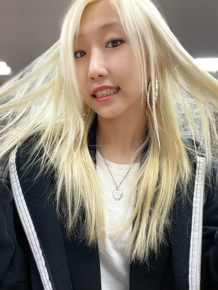 prcsglobal's tweet photo. [112721] Hanwoom Post

#프레셔스       #한움 #PRECIOUS  #HANWOOM @official_prcs https://t.co/CIVr0mT2GQ