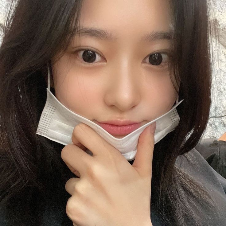 baru balik hiat
kenalin aku eza
mutualan? Rt
fambest? Dm
#roleplayer  #roleplayerkpop