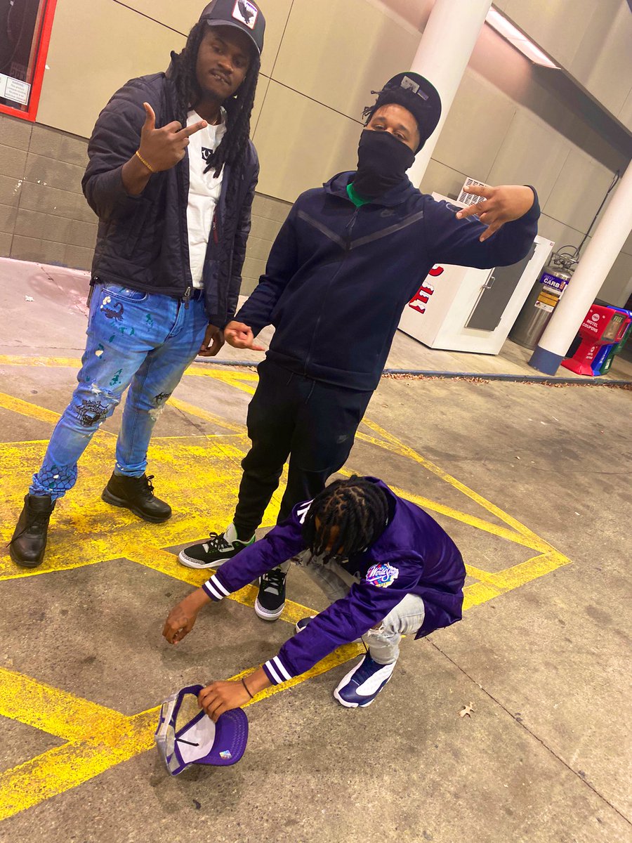 Fastlifebabies's tweet photo. !!!!!!!!!! 🐶X 💳 🏆💰 https://t.co/zedOKCs7mf