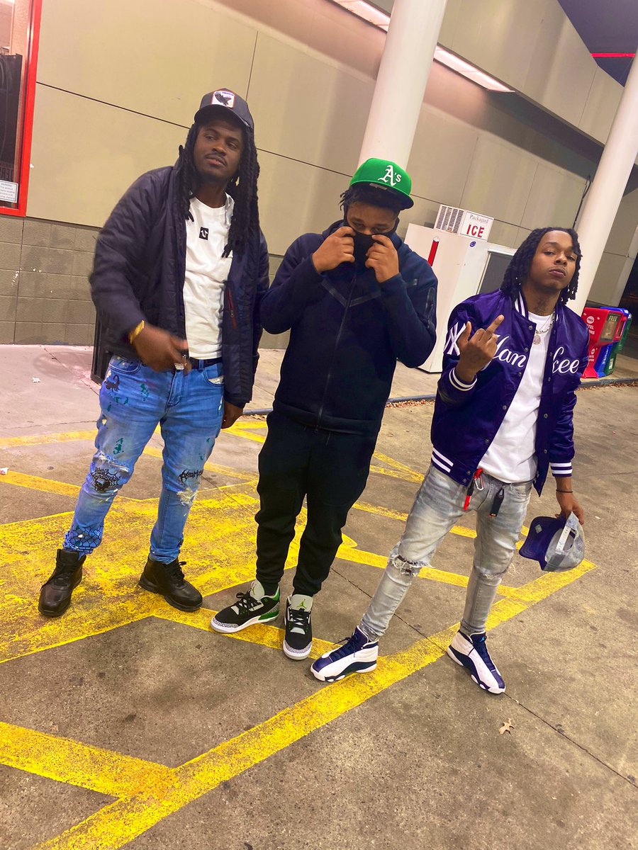 Fastlifebabies's tweet photo. !!!!!!!!!! 🐶X 💳 🏆💰 https://t.co/zedOKCs7mf