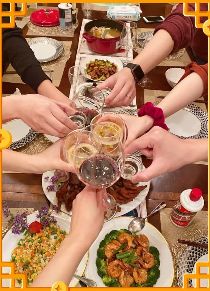 jun2808's tweet image. I am very happy to be able to invest in cryptocurrency with my friends to make profits and celebrate together