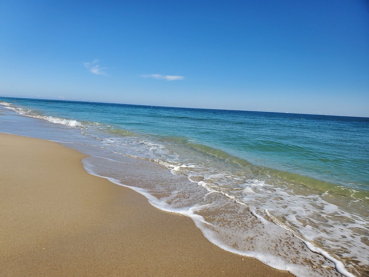 RealtySFL's tweet photo. Come on now....
Poseidon giving us the best beach vibes!
#smallbusiness #smallbusinesssaturday #smallbiz #smallbizsat #smallbizsaturday #supportsmallbusiness #supportlocal #supportlocal #realtorlife #realtor #outandabout #Saturday #saturdaymorning #saturdayvibes #greekrealtor https://t.co/I7nZIuP4Lj