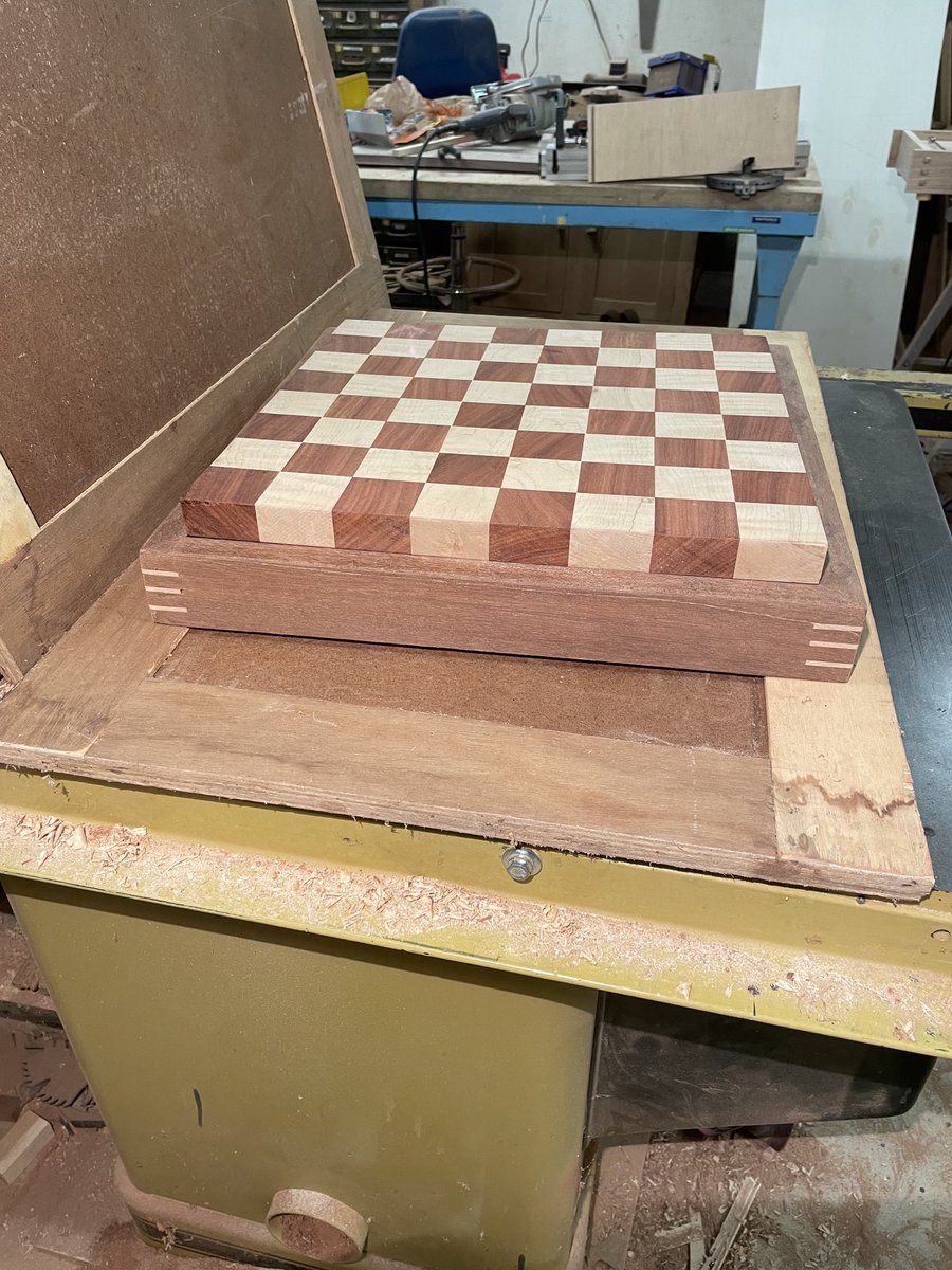 FrankWOODFabricator (@frankwofa) on Twitter photo 