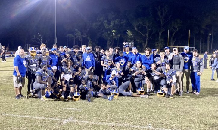 TuckerVandiver's tweet photo. All glory to God for allowing me to kick for an amazing team and group of coaches, @OCPFB the FHSAA 2A Regional Champions with State semifinals next week!! @icoachdfb @Coachcjwalker @KohlsKicking @Coach_Radke https://t.co/w01XMPHgLx