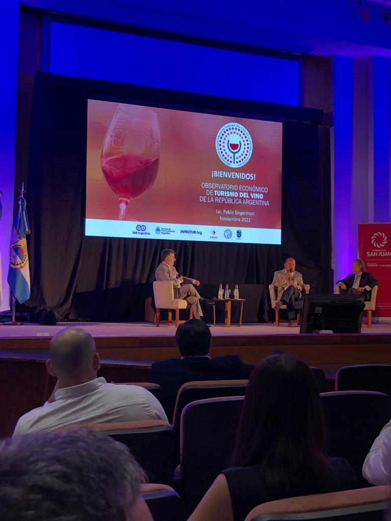 Desde @InproturArg participamos en las Jornadas Nacionales de Turismo de Vino, un gran evento  organizado por <a href="/TurDepAR/">Ministerio de Turismo y Deportes</a> y el Ministerio de Turismo y Cultura de San Juan, donde presentamos el Plan de Marketing Internacional y el Observatorio Economico, junto a <a href="/COVIAR1/">COVIAR</a> y <a href="/fceuba/">En la FCE-UBA</a>