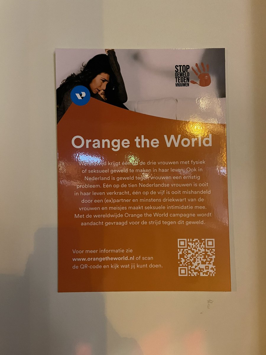 Ook in Veenendaal terecht aandacht voor de actie #OrangeTheWorld Wereldwijd krijgt 1 op de 3 vrouwen te maken met geweld. In Nederland is dat zelfs 45% van de vrouwen en meisjes.